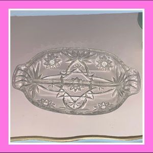Thick crystal tray with beautiful designs ✨